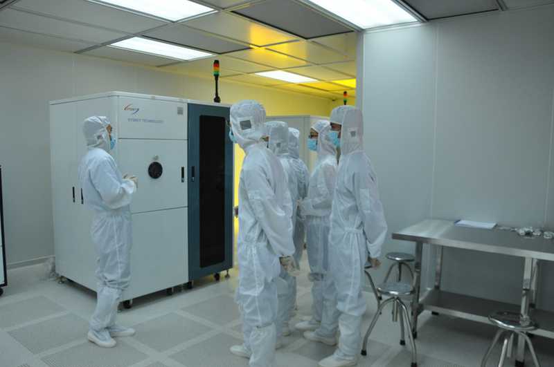 Quần áo phòng sạch góp phần tăng hiệu suất làm việc và chất lượng sản phẩm